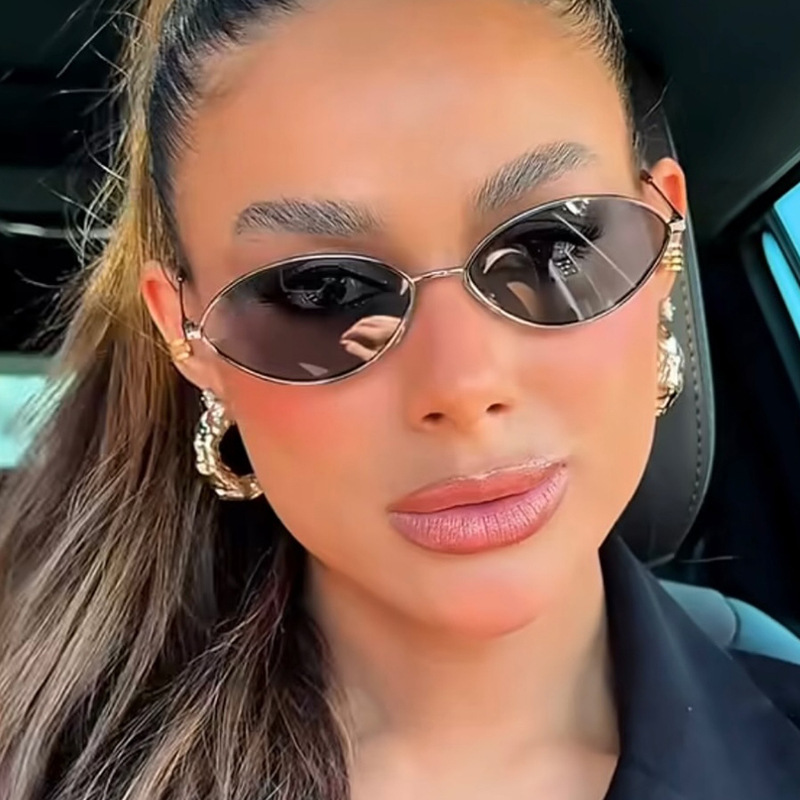 Retro Cat eye Woman Sunglasses - Metal Photo Panel recension och pris